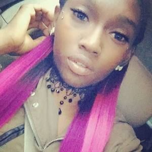 Meet your Posher, Barbee